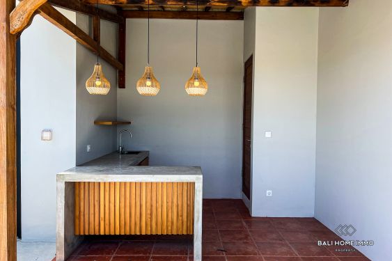 Image 16 from Vila 3 Kamar dengan Bar Atap Dijual dan Disewakan di Tepi Pantai Pererenan