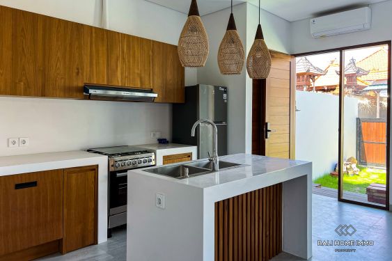 Image 15 from Vila 3 Kamar dengan Bar Atap Dijual dan Disewakan di Tepi Pantai Pererenan