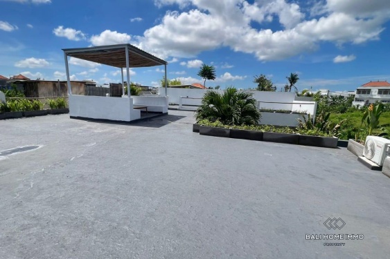 Image 15 from 3 Bedroom Villa with Rooftop For Sale Leasehold in Bali Pererenan Tumbakbayuh
