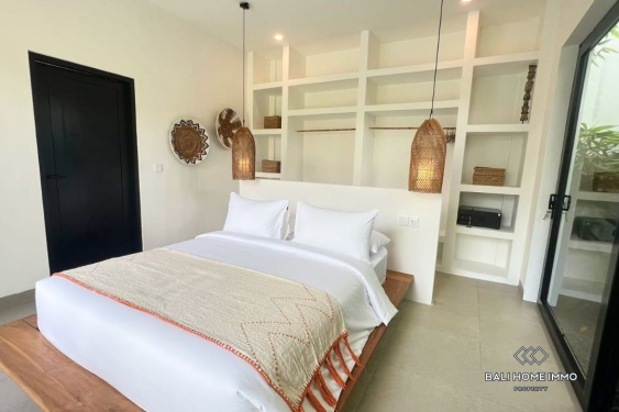 Image 10 from 3 Bedroom Villa with Rooftop For Sale Leasehold in Bali Pererenan Tumbakbayuh