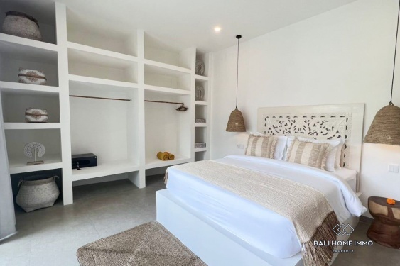 Image 11 from 3 Bedroom Villa with Rooftop For Sale Leasehold in Bali Pererenan Tumbakbayuh