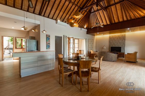 Image 8 from 4 Bedrooms villa for rent in Bali Pererenan Beach Side