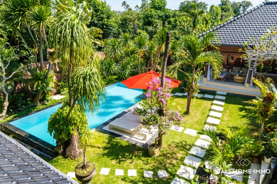Image 1 from 3 bedrooms villa for rent in Bali Umalas