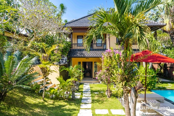 Image 4 from 3 bedrooms villa for rent in Bali Umalas