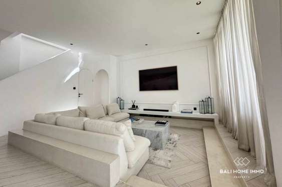 Image 2 from Vila 2 Kamar Dijual di Padonan