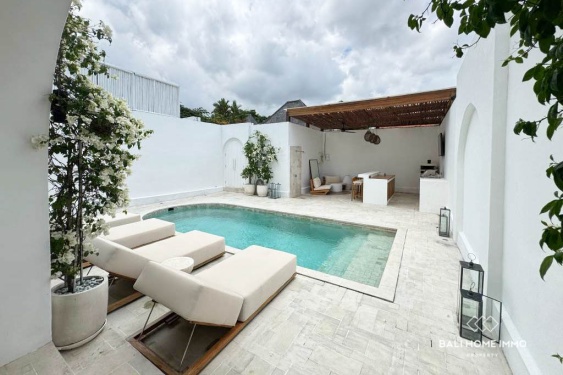 Image 14 from Vila 2 Kamar Dijual di Padonan