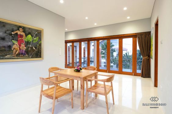 Image 11 from VILA 3 KAMAR TIDUR UNTUK DIJUAL SEWA DI CANGGU BERAWA