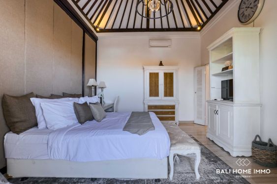 Image 9 from 3 bedrooms villa for yearly rental in Berawa