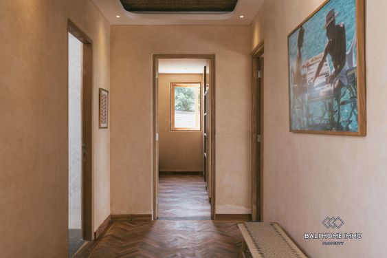 Image 5 from 4 Bedrooms Villa For Yearly Rental in Canggu Echo Beach