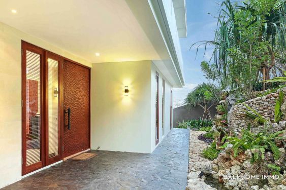 Image 19 from 3 BEDROOMS VILLA WITH PANORAMIC OCEAN VIEW FOR SALE FREEHOLD IN ULUWATU NEAR PADANG PADANG BEACH