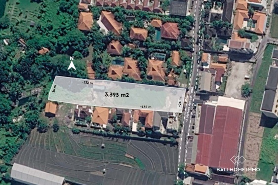 3393 m² Streetfront Land for Leasehold Sale in Berawa Bali