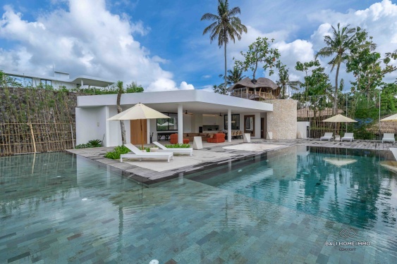 Image 1 from Chef-d'œuvre architectural de 4 chambres avec piscine à débordement à vendre et à louer à Ubud