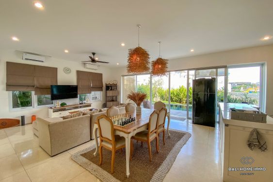 Image 8 from Villa 4 Kamar Tidur dengan Desain Bagus Disewakan Bulanan di Bali Canggu Berawa