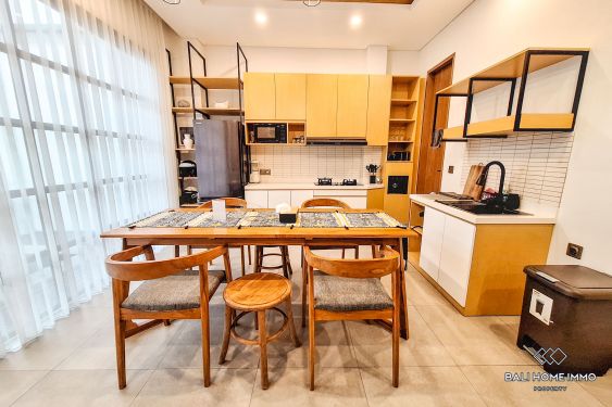 Image 6 from Villa Baru 4 Kamar Disewakan di Canggu Berawa