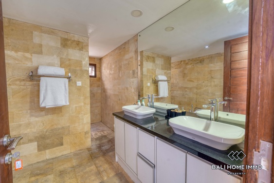 Image 19 from 4 Bedroom Family Villa For Rent In Canggu Berawa