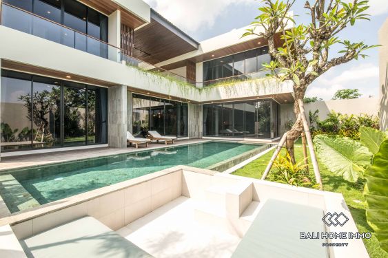 Image 2 from Villa familiale de 4 chambres avec jardin à louer près de la plage de Nyanyi à Bali