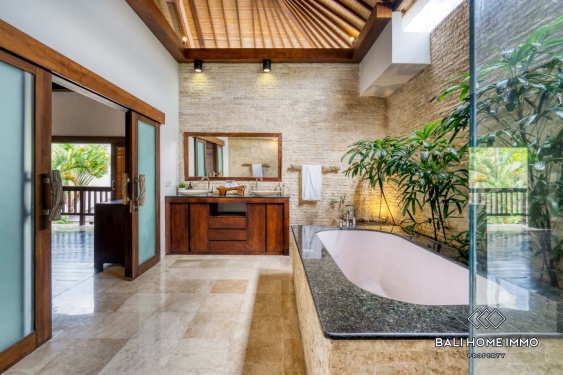 Image 11 from Villa Keluarga 4 Kamar untuk Disewa di Umalas