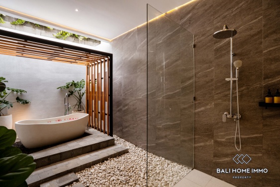 Image 19 from 4 Bedroom Family Villa For Rent in Umalas