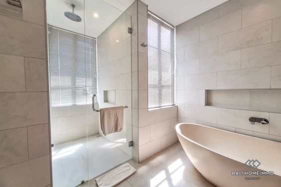 Image 15 from Vila Keluarga 4 Kamar Disewakan di Umalas