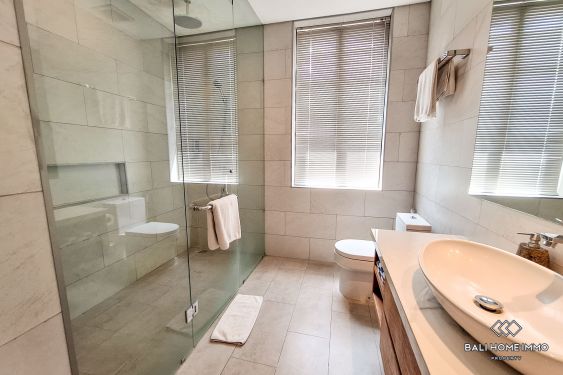 Image 19 from Vila Keluarga 4 Kamar Disewakan di Umalas