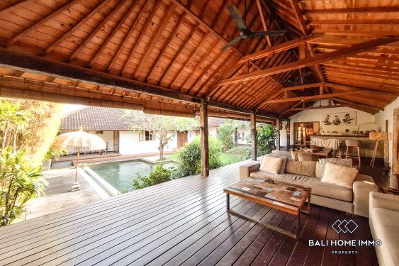Image 2 from 4 Bedroom Family Villa for Rent in Umalas