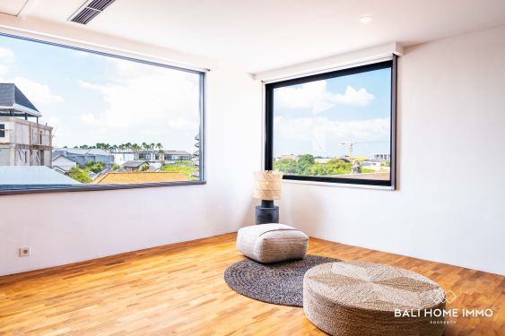 Image 10 from 4-Bedroom Villa for Sale in the center of Batu Bolong Canggu