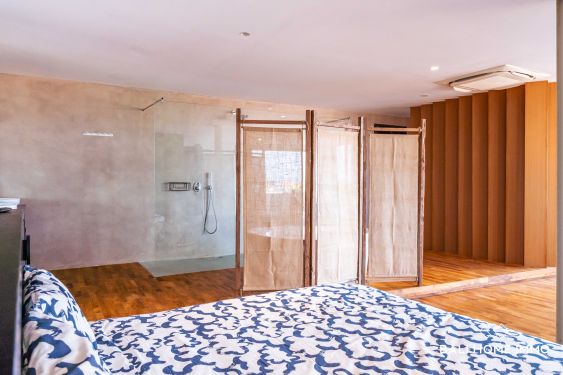 Image 15 from 4-Bedroom Villa for Sale in the center of Batu Bolong Canggu