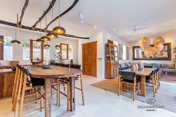 Image 5 from Villa keluarga 4 kamar untuk dijual dan disewa di Umalas.