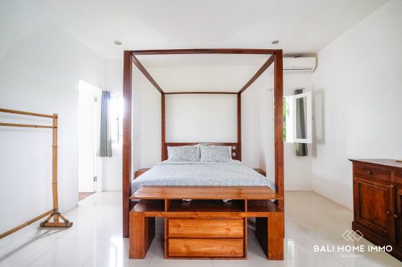 Image 14 from Vila Keluarga 4 Kamar Tidur dengan Taman Disewakan & Dijual di Umalas Bali