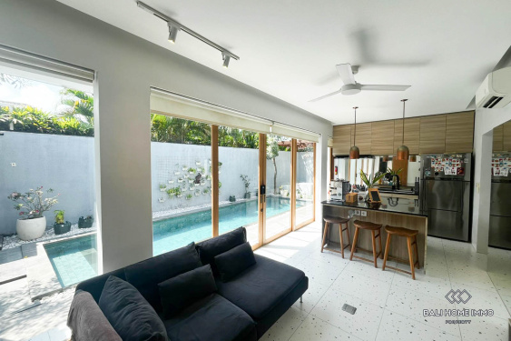 Image 4 from Vila keluarga 4 kamar berkantor untuk disewa tahunan di Kedungu