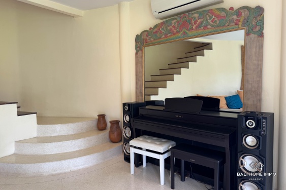 Image 6 from Villa keluarga 4 kamar berpemandangan sawah dijual di Ubud.