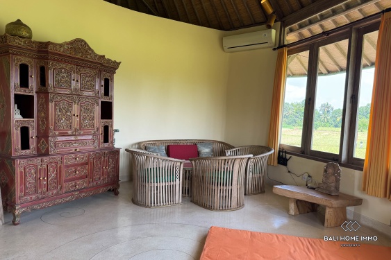Image 10 from Villa keluarga 4 kamar berpemandangan sawah dijual di Ubud.