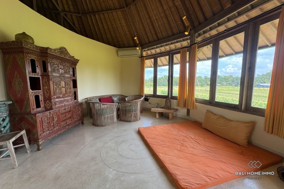 Image 9 from Villa keluarga 4 kamar berpemandangan sawah dijual di Ubud.