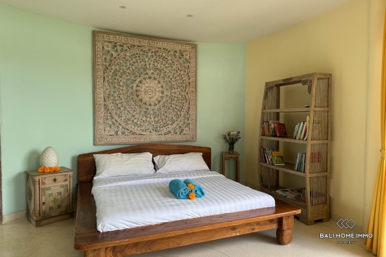 Image 13 from Villa keluarga 4 kamar berpemandangan sawah dijual di Ubud.