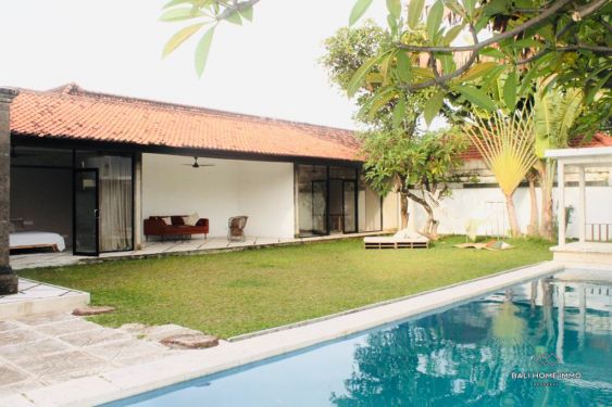 Image 1 from 4 BEDROOM FAMILY VILLA FOR SALE LEASEHOLD IN BALI SANUR