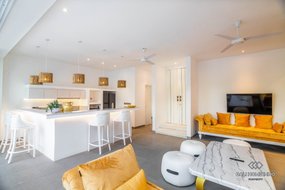 Image 7 from Villa de luxe de 4 chambres avec vue sur la jungle à vendre en bail emphytéotique à Ubud