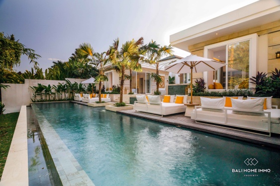 Image 2 from 4 bedroom luxurious villa with jungle view for sale leasehold in Ubud