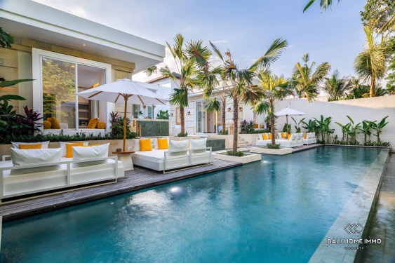 Image 1 from 4 bedroom luxurious villa with jungle view for sale leasehold in Ubud