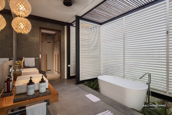 Image 14 from 4 bedroom luxurious villa with ricefield view for rental in Tegal Cupek Umalas