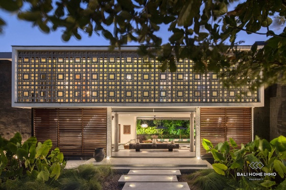 Image 20 from 4 bedroom luxurious villa with ricefield view for rental in Tegal Cupek Umalas