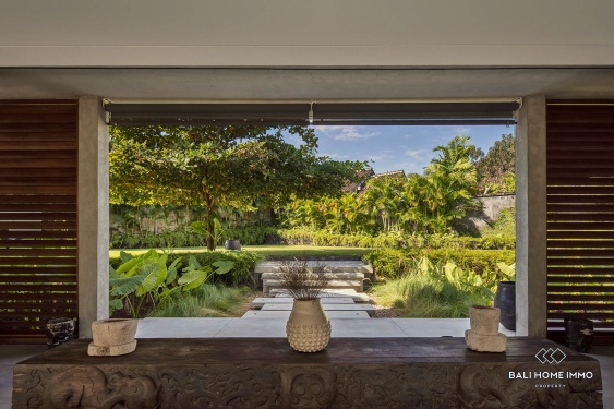 Image 4 from 4 bedroom luxurious villa with ricefield view for rental in Tegal Cupek Umalas