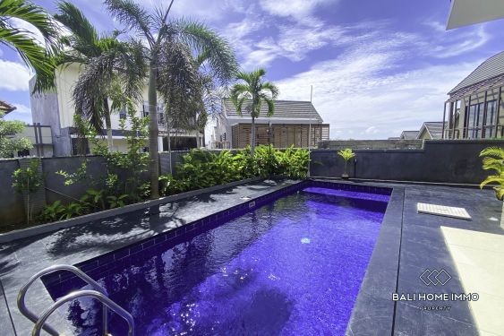 Image 11 from Villa minimaliste de 4 chambres avec piscine spacieuse à louer à Jimbaran