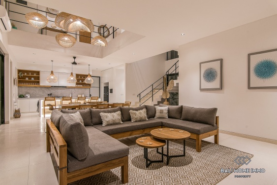 Image 3 from Vila Desain Modern 4 Kamar Disewakan di Umalas