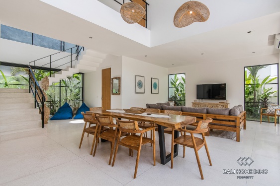 Image 7 from Vila Desain Modern 4 Kamar Disewakan di Umalas