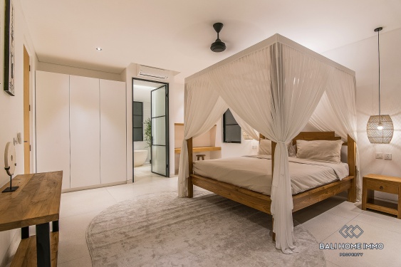 Image 14 from Vila Desain Modern 4 Kamar Disewakan di Umalas