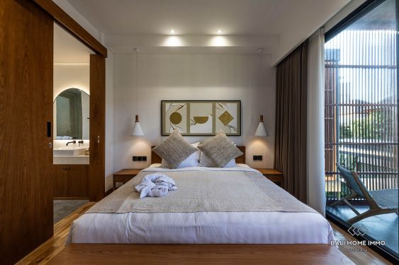 Image 11 from Villa moderne de 4 chambres à vendre à proximité de la plage de Batu Bolong