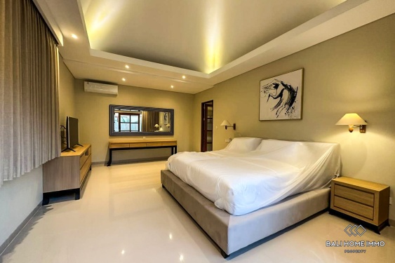 Image 6 from Villa Modern 4 Kamar Disewakan di Batu Bolong Canggu