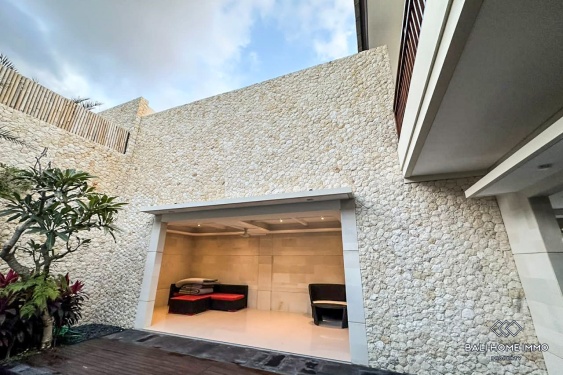 Image 18 from Villa Modern 4 Kamar Disewakan di Batu Bolong Canggu
