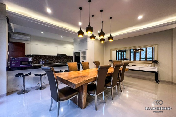 Image 4 from Villa Modern 4 Kamar Disewakan di Batu Bolong Canggu