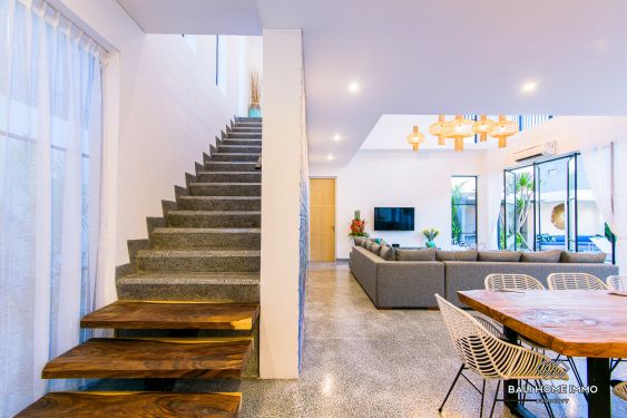 Image 11 from 4 Bedroom Modern Villa For Sale and Rent in the center of Berawa Bali